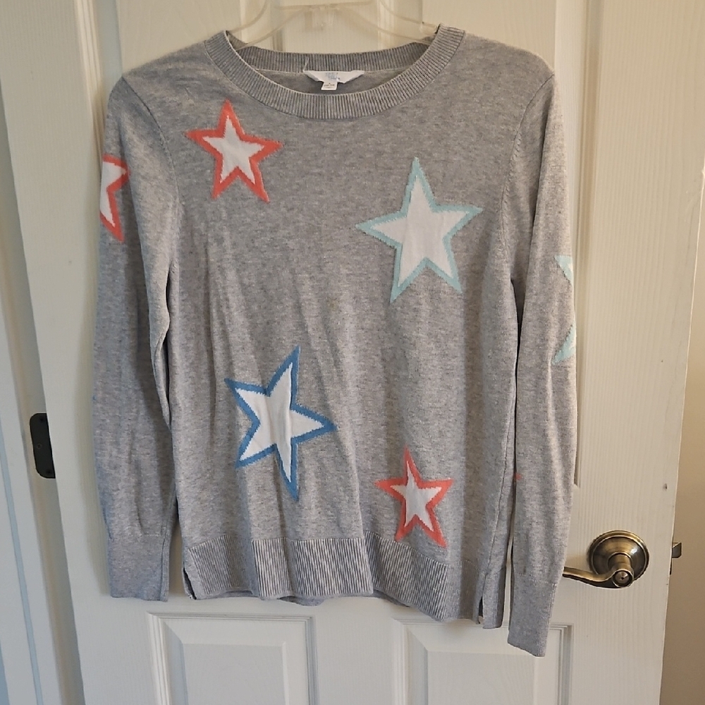 Gray Sweater with Star Pattern